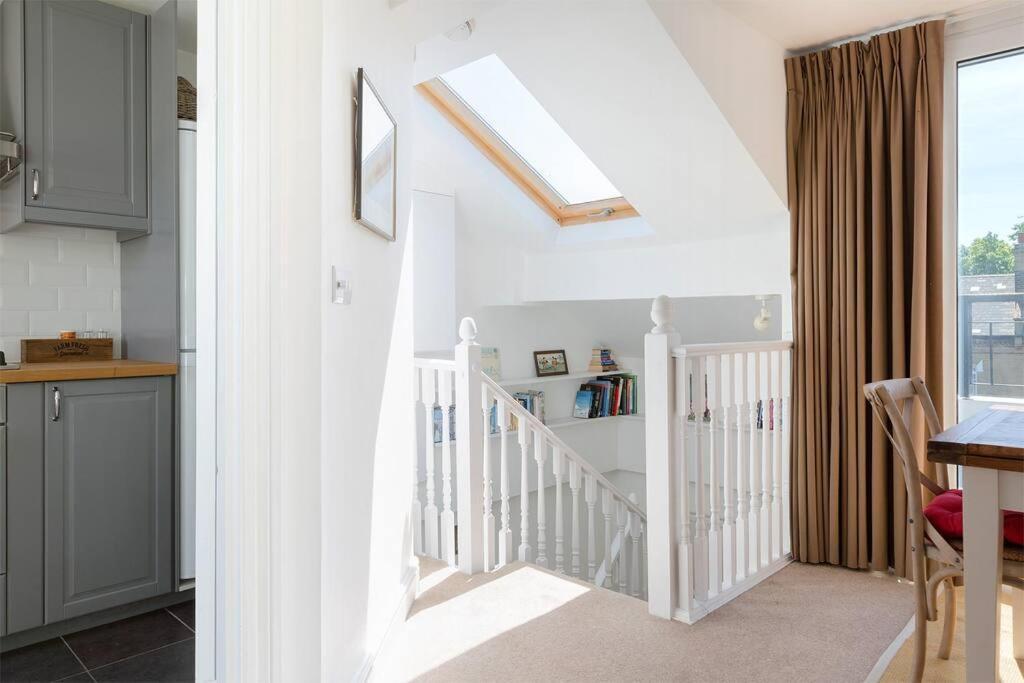 Spacious 3 Bedroom Flat With Terrace Londen Buitenkant foto